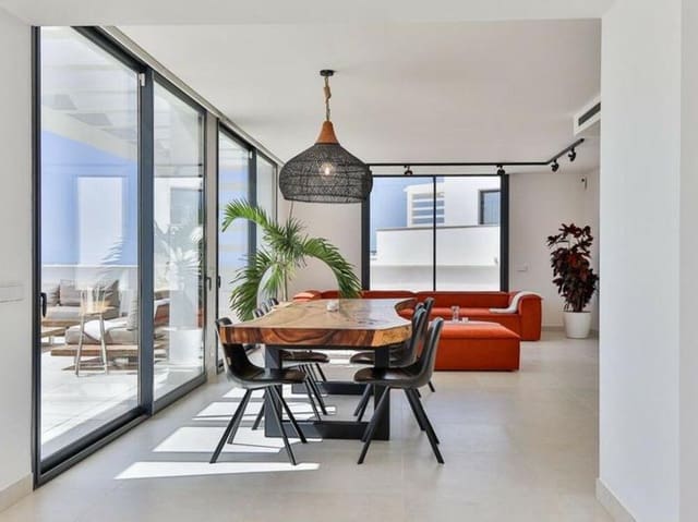 Ático de 3 habitaciones en El Higuerón, Fuengirola en alquiler con piscina garaje - 4.500 € (Ref: 9654506)