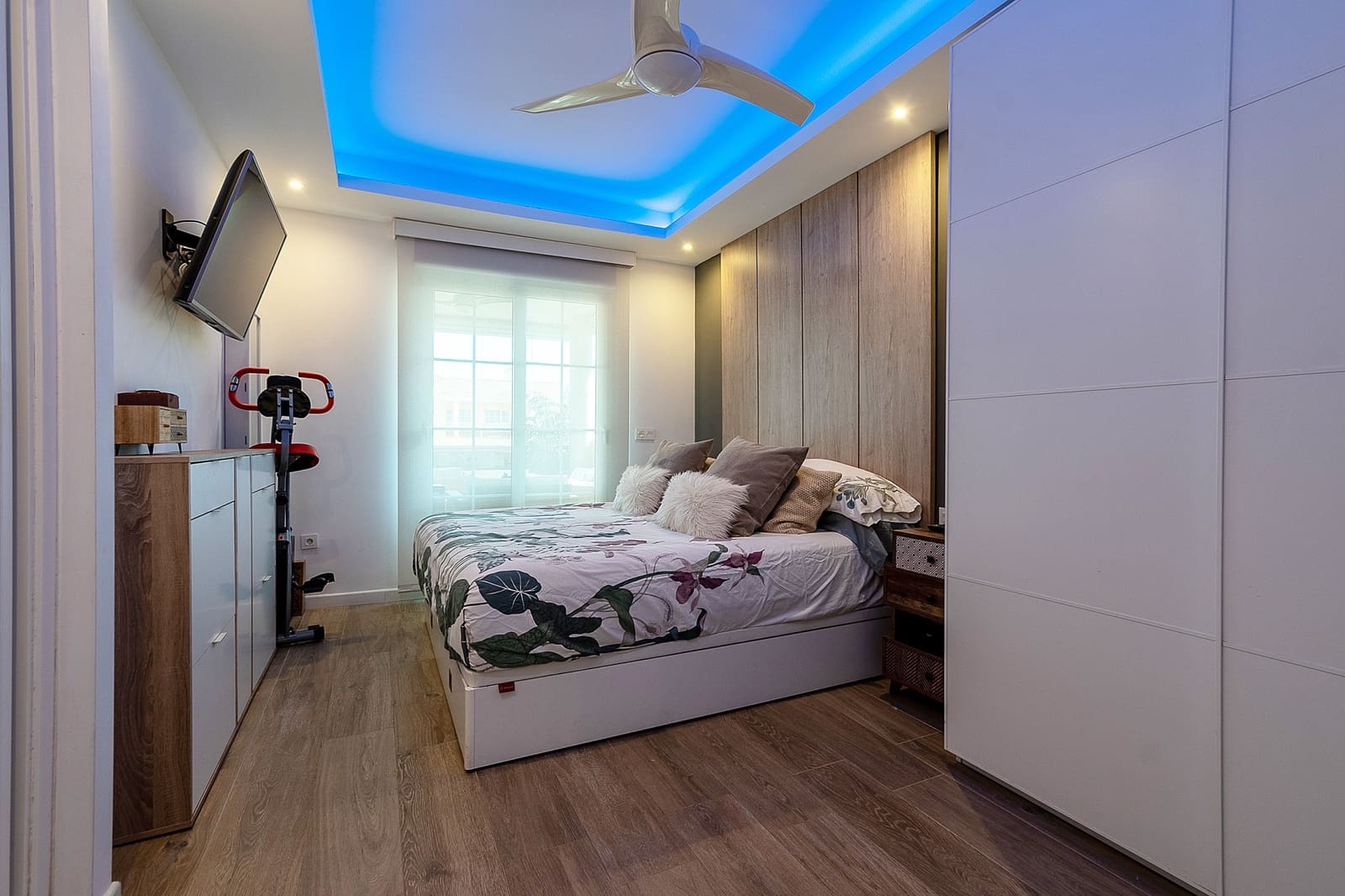 3 Zimmer Apartment zu vermieten in Marbella mit Pool Garage - 2.950 € (Ref: 9658139)