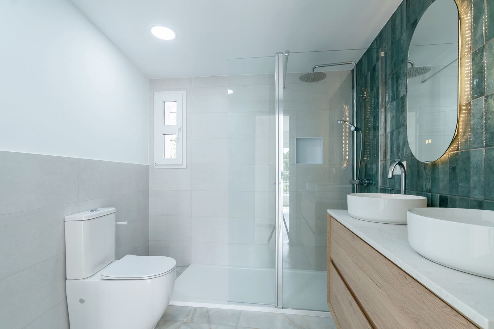 3 slaapkamer Huis te huur in Marbella met zwembad garage - € 3.000 (Ref: 9665704)