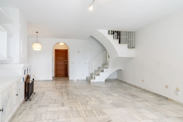 3 slaapkamer Huis te huur in Nagüeles Alto, Marbella met zwembad garage - € 3.000 (Ref: 9665704)