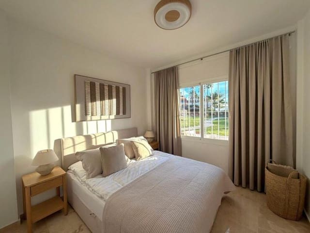 2 soverom Leilighet til leie i Guadalobón, Estepona med svømmebasseng garasje - € 2 200 (Ref: 9669749)