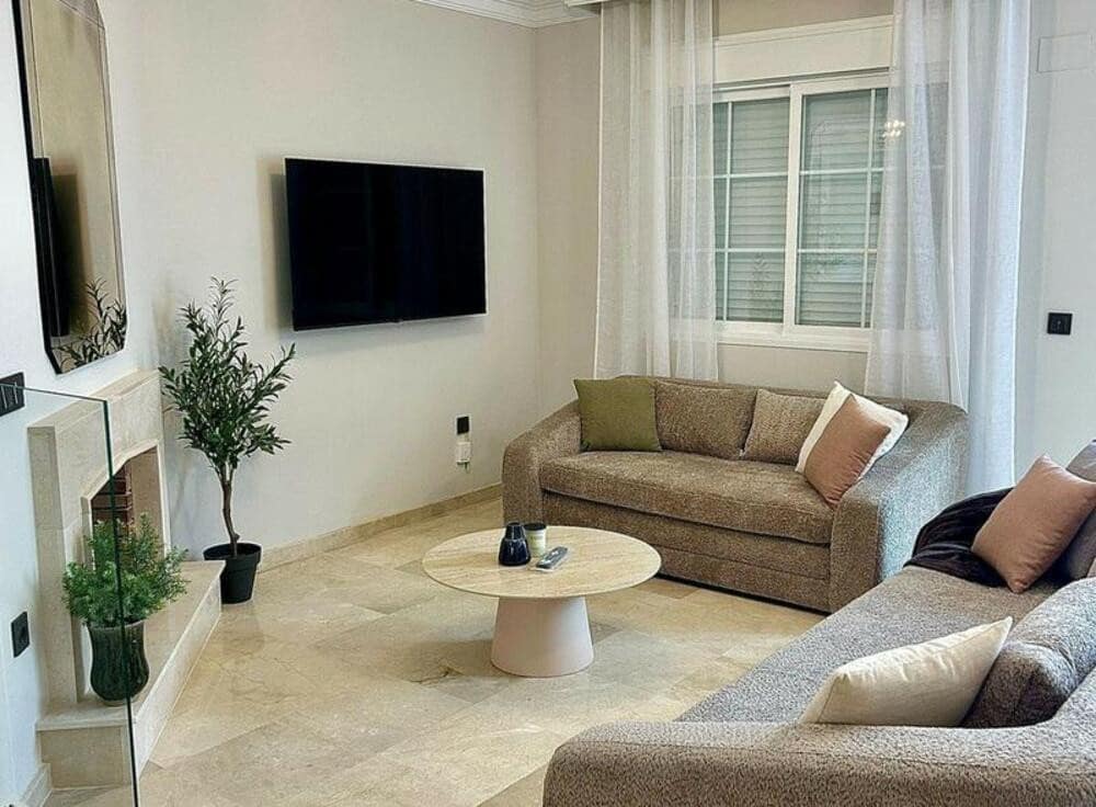 4 sypialnia Dom do wynajęcia w Marbella z basenem garażem - 5 500 € (Ref: 9669751)