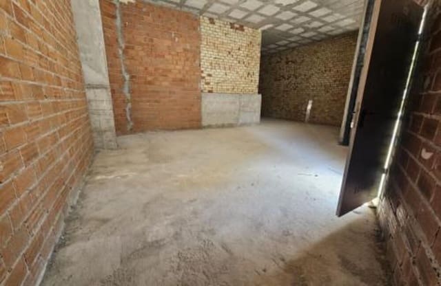 Bedrift til salgs i Nueva Alcántara, Marbella - € 650 000 (Ref: 9669755)