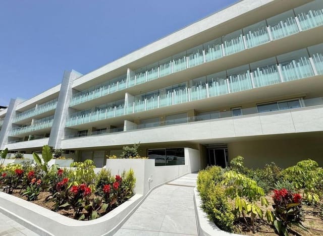 Bedrift til salgs i Nueva Alcántara, Marbella - € 650 000 (Ref: 9669755)