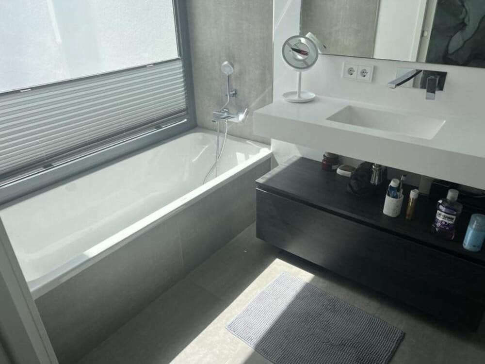 Casa de 4 habitaciones en Estepona en alquiler con piscina garaje - 10.000 € (Ref: 9676624)