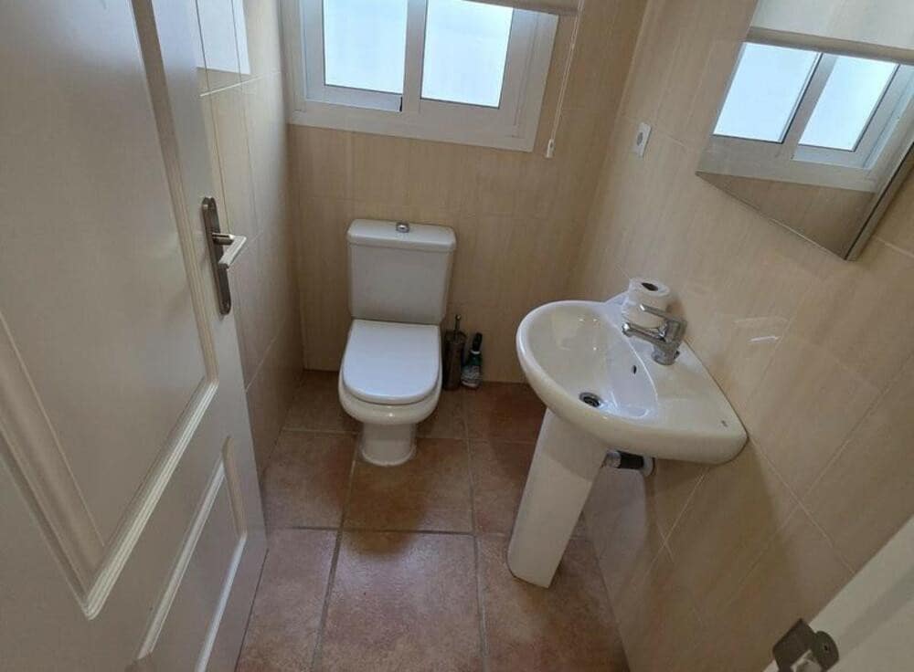 Casa de 3 habitaciones en Benahavís en alquiler con piscina garaje - 2.200 € (Ref: 9676626)