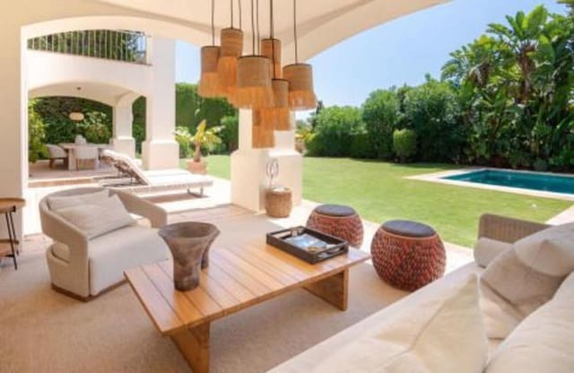 5 soverom Villa til leie i Sierra Blanca, Marbella med svømmebasseng - € 16 000 (Ref: 9676627)