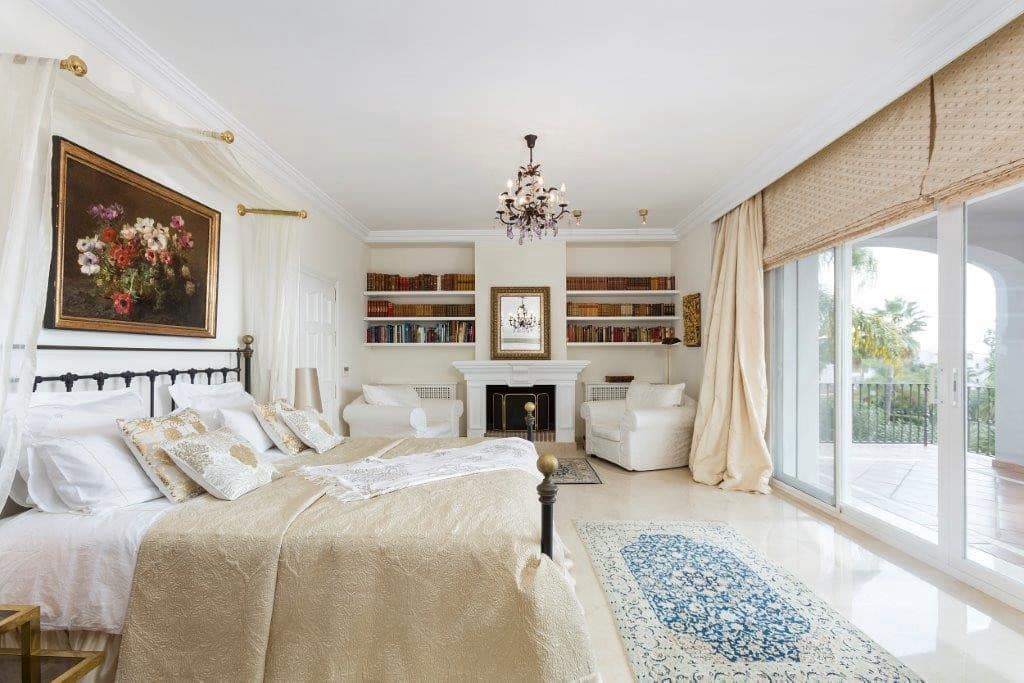 Chalet de 5 habitaciones en La Quinta en venta con garaje - 2.950.000 € (Ref: 9676629)