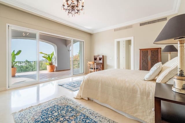 Chalet de 5 habitaciones en La Quinta, Benahavís en venta con garaje - 2.950.000 € (Ref: 9676629)