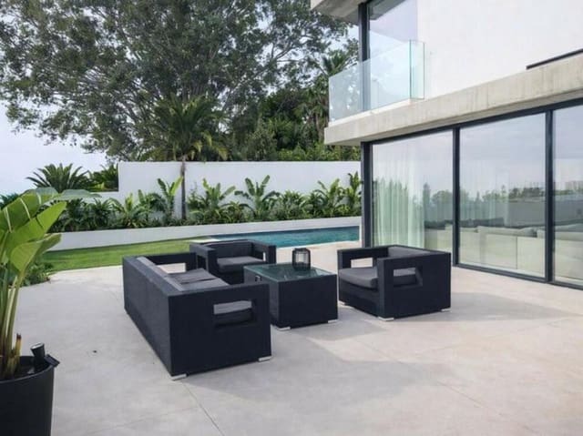 3 bedroom Villa for rent in Nueva Andalucía Centro, Marbella with pool garage - € 12,000 (Ref: 9679363)