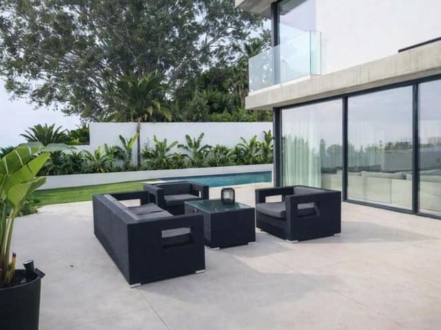 2 slaapkamer Villa te huur in Nueva Andalucía Centro, Marbella met zwembad garage - € 15.000 (Ref: 9679363)
