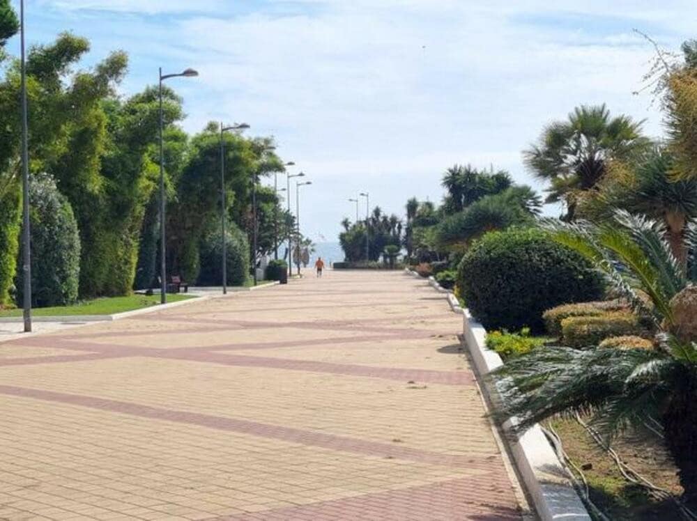 2 sypialnia Apartament do wynajęcia w Marbella z garażem - 2 200 € (Ref: 9679364)