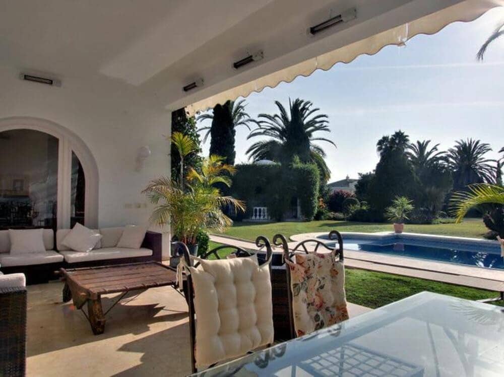4 camera da letto Villa da affittare in El Paraiso con piscina garage - 8.500 € (Rif: 9679365)