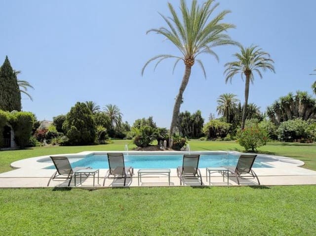 4 camera da letto Villa da affittare in El Paraiso, Estepona con piscina garage - 8.500 € (Rif: 9679365)