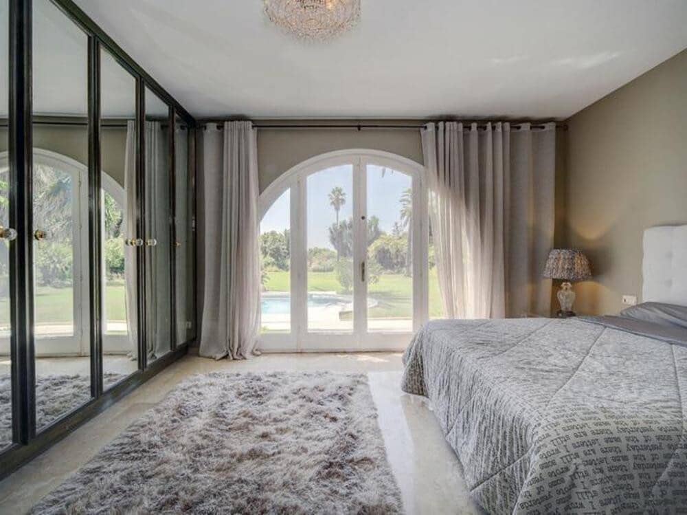 4 camera da letto Villa da affittare in El Paraiso con piscina garage - 8.500 € (Rif: 9679365)