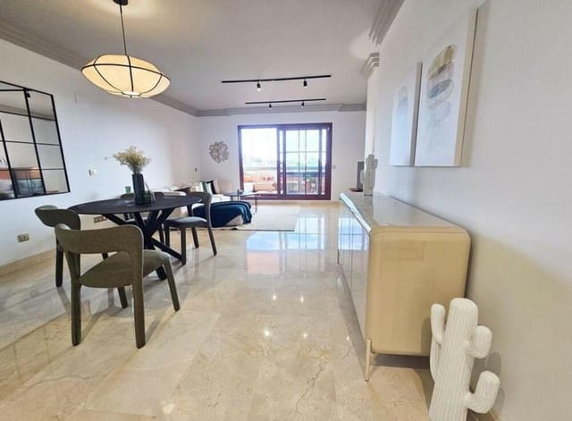 2 sypialnia Apartament do wynajęcia w El Paraíso, Benahavís z basenem garażem - 2 500 € (Ref: 9685887)