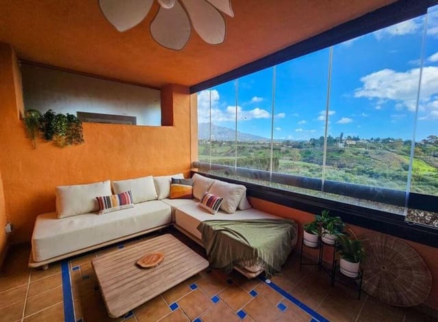 2 sypialnia Apartament do wynajęcia w El Paraíso, Benahavís z basenem garażem - 2 500 € (Ref: 9685887)