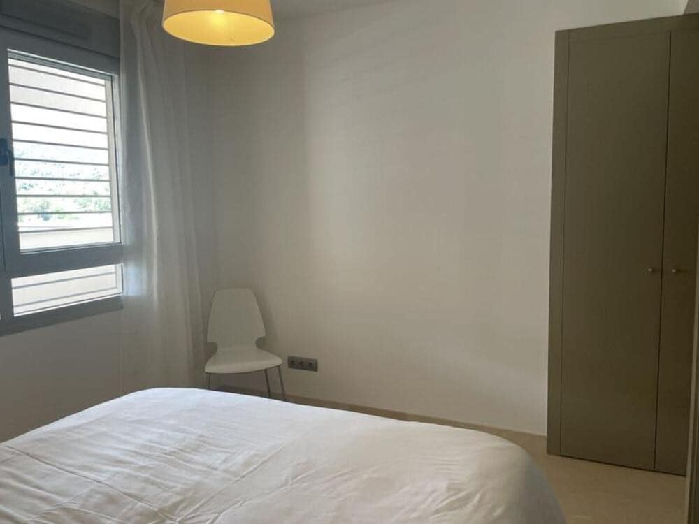 Apartamento de 2 habitaciones en Los Arqueros en alquiler con piscina garaje - 2.700 € (Ref: 9685888)