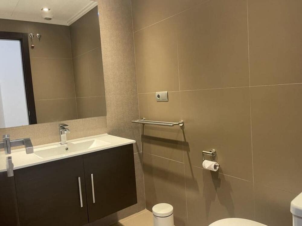 Apartamento de 2 habitaciones en Los Arqueros en alquiler con piscina garaje - 2.700 € (Ref: 9685888)