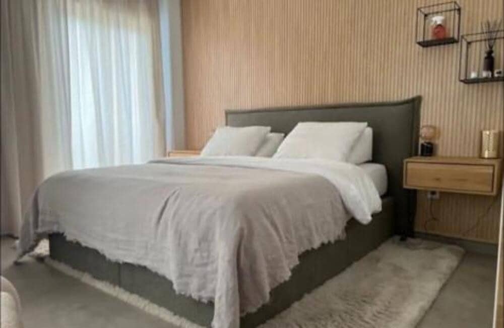 4 sypialnia Penthouse do wynajęcia w Marbella z basenem garażem - 5 000 € (Ref: 9689906)