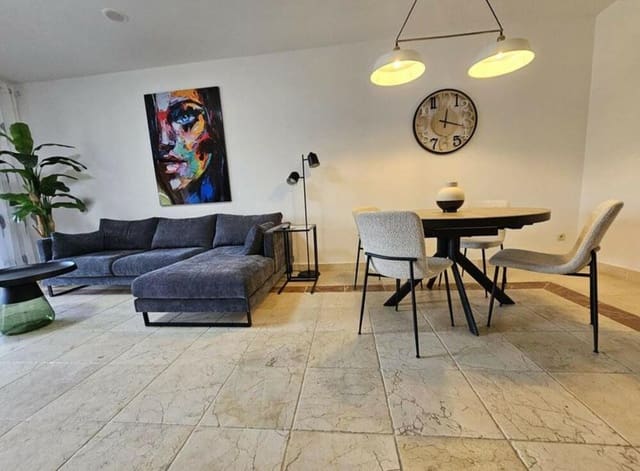 2 Zimmer Apartment zu vermieten in Atalaya mit Pool Garage - 2.400 € (Ref: 9689909)