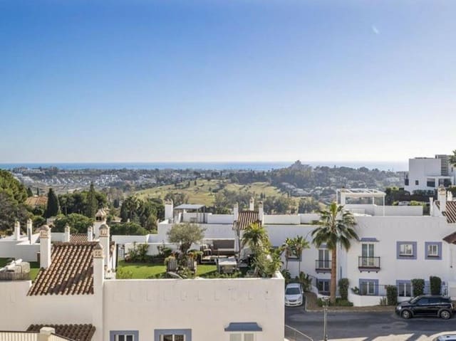 3 makuuhuone Kattohuoneisto myytävänä paikassa El Paraíso, Benahavís mukana uima-altaan 
autotalli - 695 000 € (Ref: 9694584)