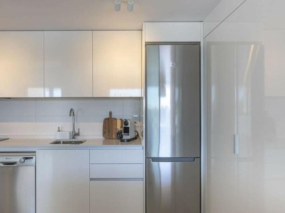 3 quarto Apartamento para arrendar em Estepona com piscina garagem - 2 500 € (Ref: 9694585)