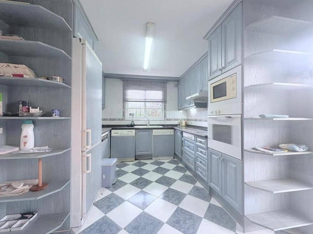 5 sypialnia Dom blizniak na sprzedaż w Cancelada z basenem - 695 000 € (Ref: 9694586)