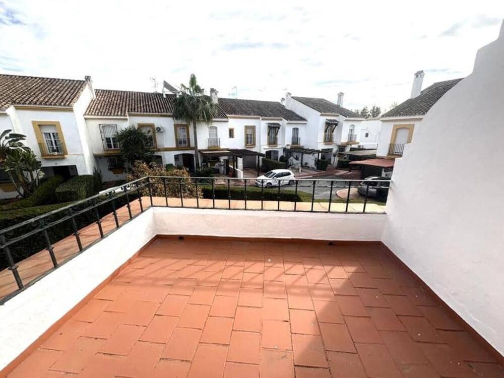 5 sypialnia Dom blizniak na sprzedaż w Cancelada z basenem - 695 000 € (Ref: 9694586)
