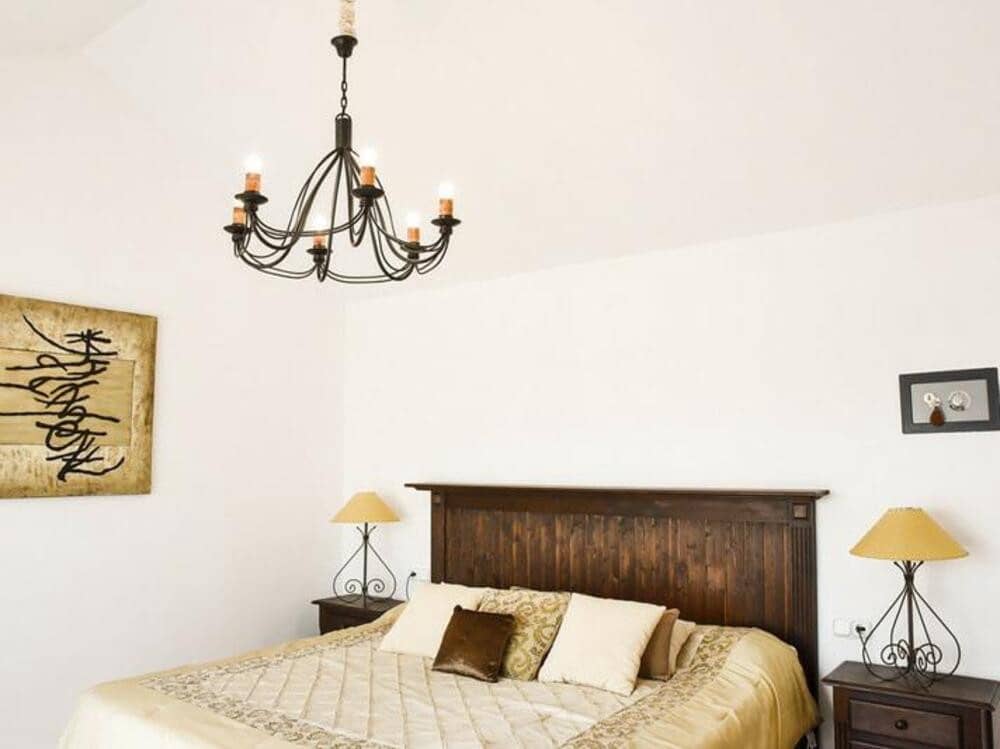 3 soveværelse Penthouse til leje i Guadalmina med swimmingpool garage - € 3.200 (Ref: 9694587)