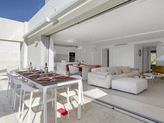 3 slaapkamer Penthouse te koop in Nueva Andalucía Centro, Marbella met zwembad garage - € 1.950.000 (Ref: 9697929)