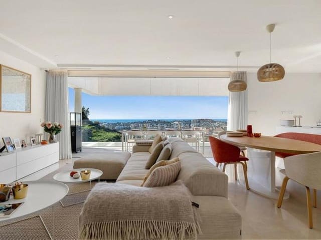 3 slaapkamer Penthouse te koop in Nueva Andalucía Centro, Marbella met zwembad garage - € 1.950.000 (Ref: 9697929)