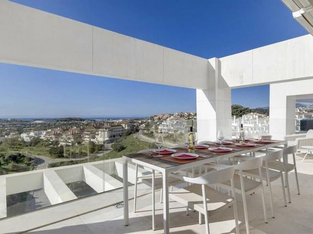 3 slaapkamer Penthouse te koop in Nueva Andalucía Centro, Marbella met zwembad garage - € 1.950.000 (Ref: 9697929)