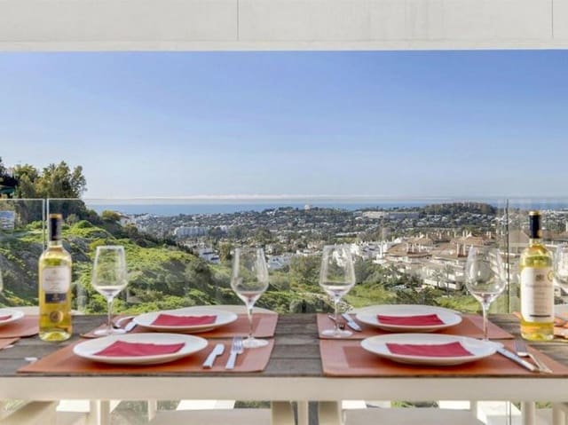 3 slaapkamer Penthouse te koop in Nueva Andalucía Centro, Marbella met zwembad garage - € 1.950.000 (Ref: 9697929)