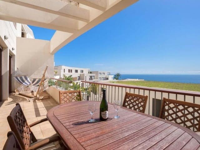 3 makuuhuone Huoneisto myytävänä paikassa Alto de los Monteros, Marbella mukana uima-altaan 
autotalli - 579 000 € (Ref: 9697930)