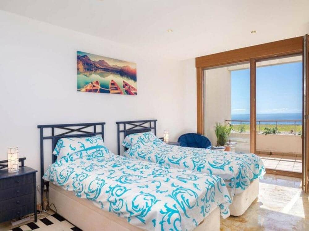 3 makuuhuone Huoneisto myytävänä paikassa Marbella mukana uima-altaan 
autotalli - 579 000 € (Ref: 9697930)