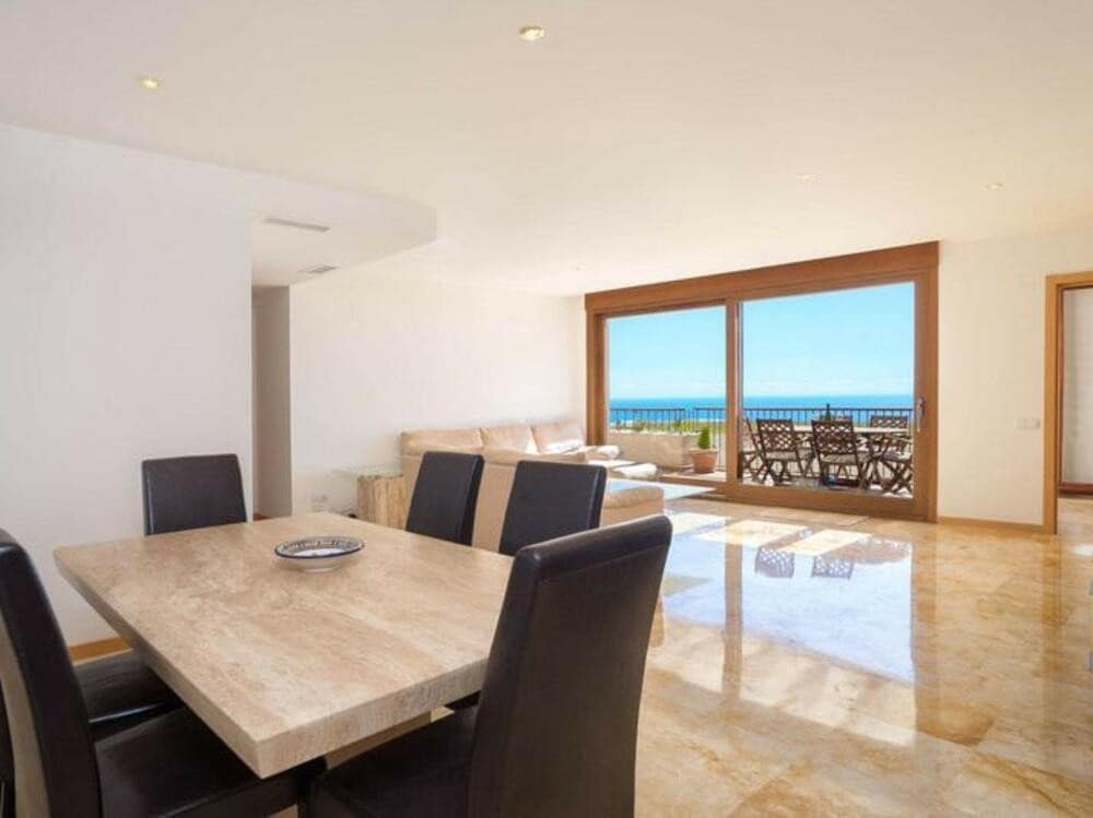 3 soveværelse Lejlighed til salg i Marbella med swimmingpool garage - € 579.000 (Ref: 9697930)
