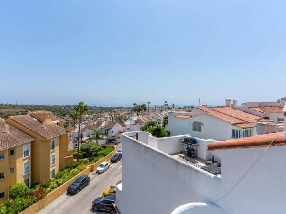 3 sypialnia Penthouse na sprzedaż w Bel-Air z basenem garażem - 389 000 € (Ref: 9700331)