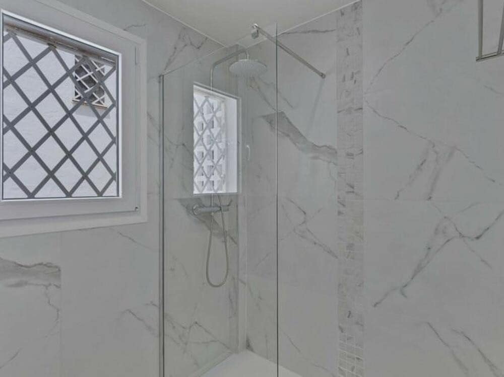 3 sypialnia Penthouse na sprzedaż w Bel-Air z basenem garażem - 389 000 € (Ref: 9700331)