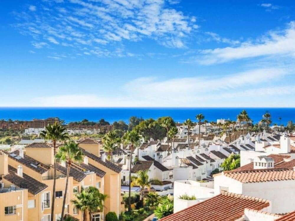 3 sypialnia Penthouse na sprzedaż w Bel-Air z basenem garażem - 389 000 € (Ref: 9700331)