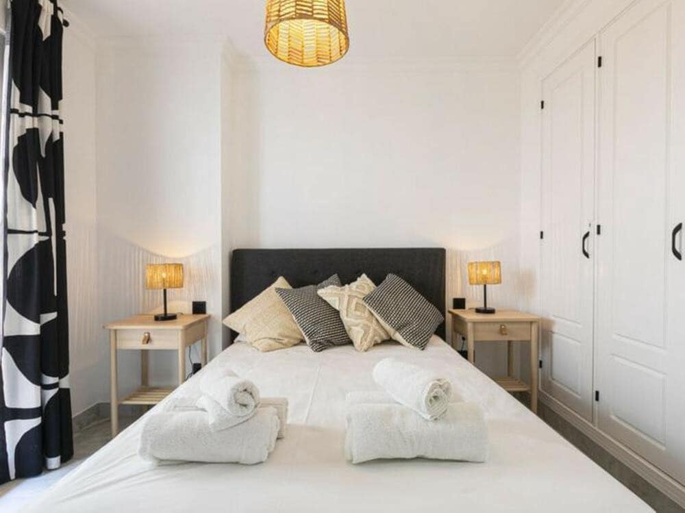 2 makuuhuone Huoneisto myytävänä paikassa Marbella mukana uima-altaan 
autotalli - 525 000 € (Ref: 9700332)