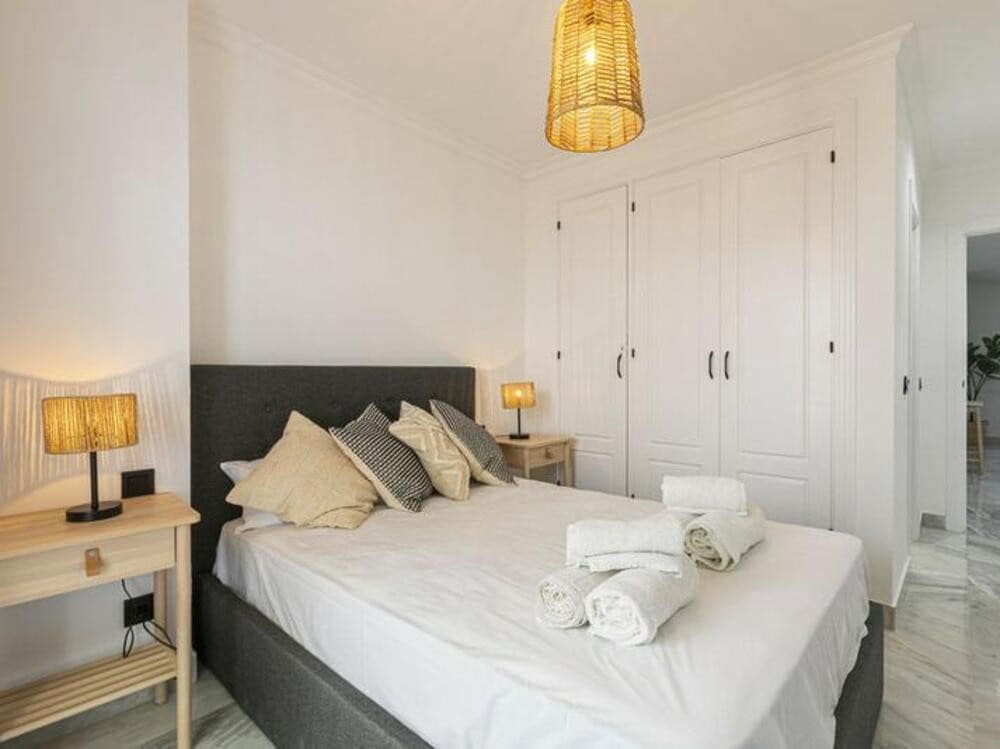 2 makuuhuone Huoneisto myytävänä paikassa Marbella mukana uima-altaan 
autotalli - 525 000 € (Ref: 9700332)