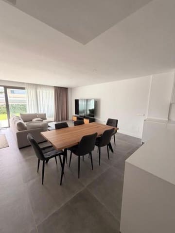 3 soveværelse Byhus til leje i El Chaparral, Mijas med swimmingpool garage - € 3.400 (Ref: 9709450)