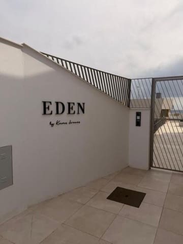 3 soveværelse Byhus til leje i El Chaparral, Mijas med swimmingpool garage - € 3.400 (Ref: 9709450)