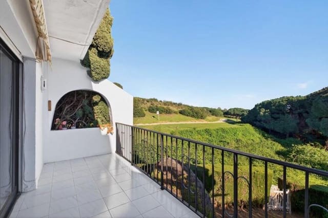 Casa de 2 habitaciones en Cabopino - Artola, Marbella en venta con piscina - 450.000 € (Ref: 9709451)