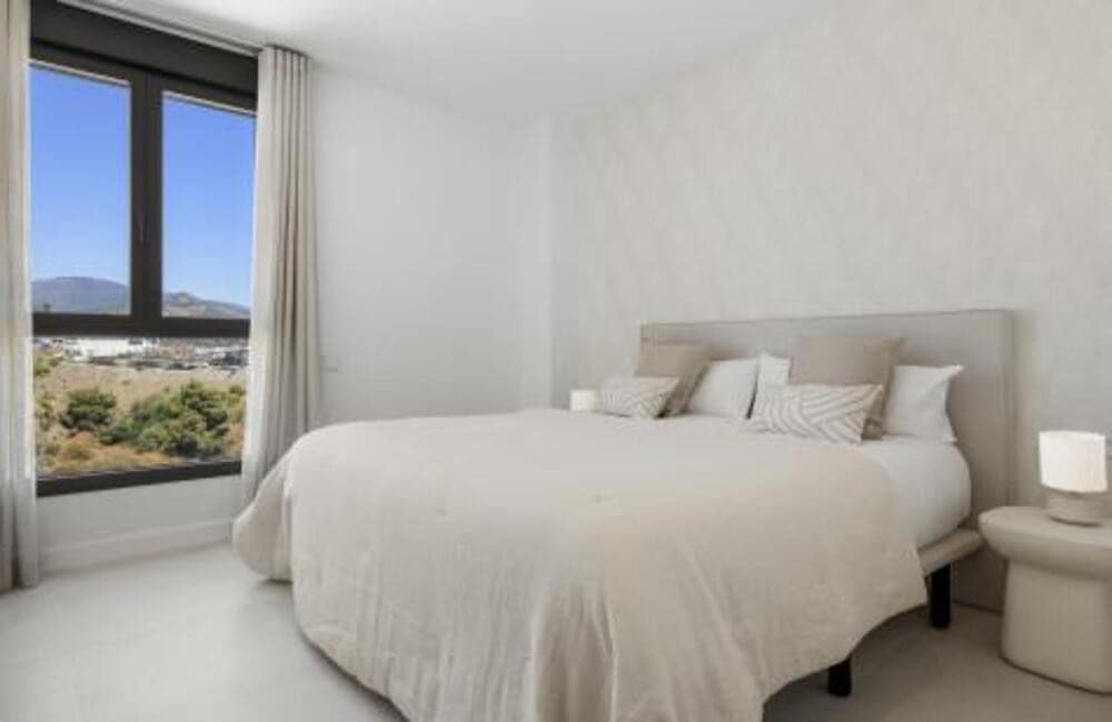 3 bedroom Apartment for rent in New Golden Mile with pool garage - € 3,600 (Ref: 9709452)