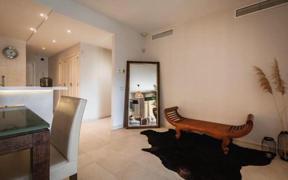 2 Zimmer Apartment zu vermieten in San Pedro de Alcantara mit Pool Garage - 2.500 € (Ref: 9714361)