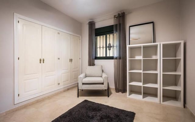 2 Zimmer Apartment zu vermieten in Guadalmina Alta, Marbella mit Pool Garage - 2.500 € (Ref: 9714361)