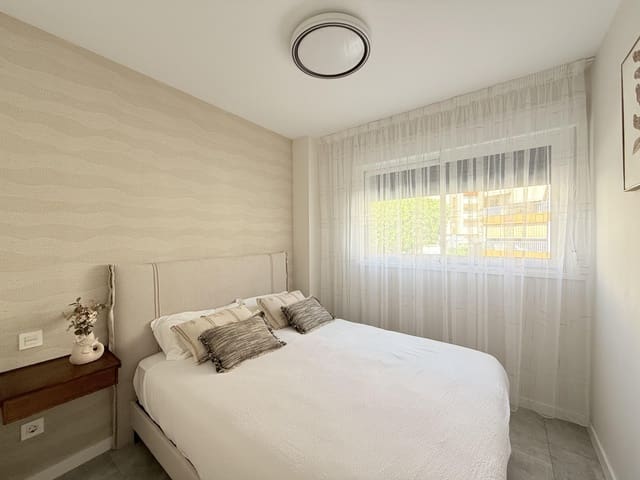 3 bedroom Apartment for rent in Los Jardines de Marbella - La Ermita, Marbella with pool garage - € 3,500 (Ref: 9714363)