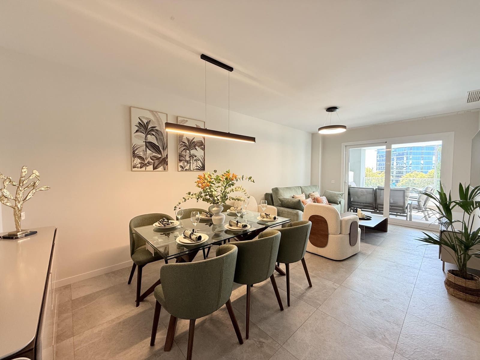 3 bedroom Apartment for rent in Marbella with pool garage - € 3,500 (Ref: 9714363)